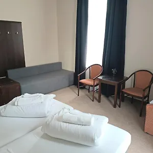 klejnot-karkonoszy.szklarskaporebahotels.net/
